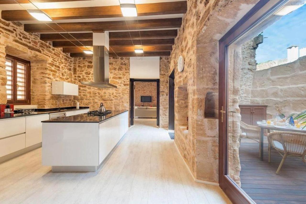 Casa Sa Pedra, En El Centro Historico De Alcudia Villa ภายนอก รูปภาพ